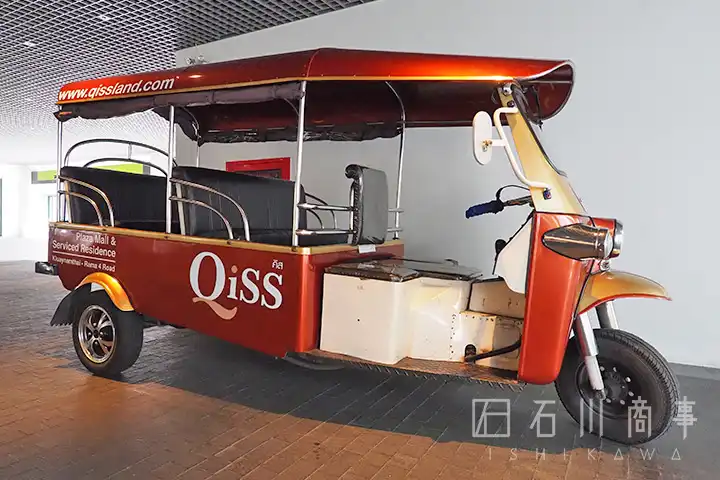 Qiss Residence by Bliston tuktuk1