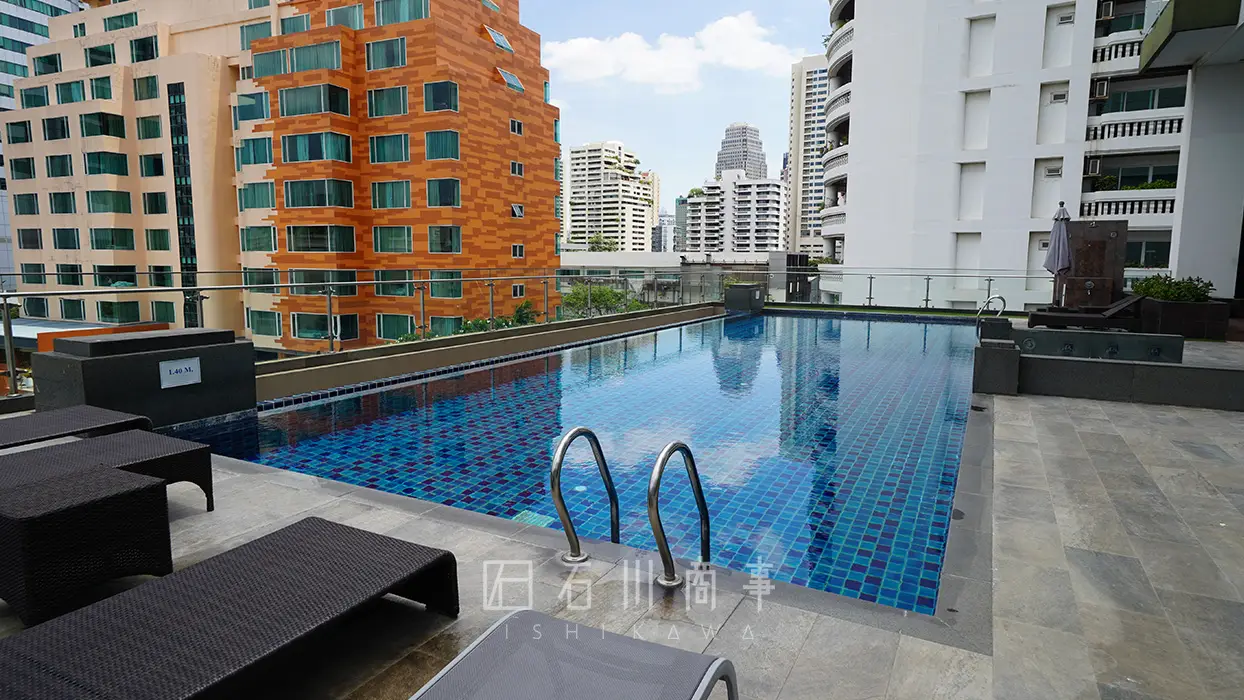 GM Serviced Apartment - Pool